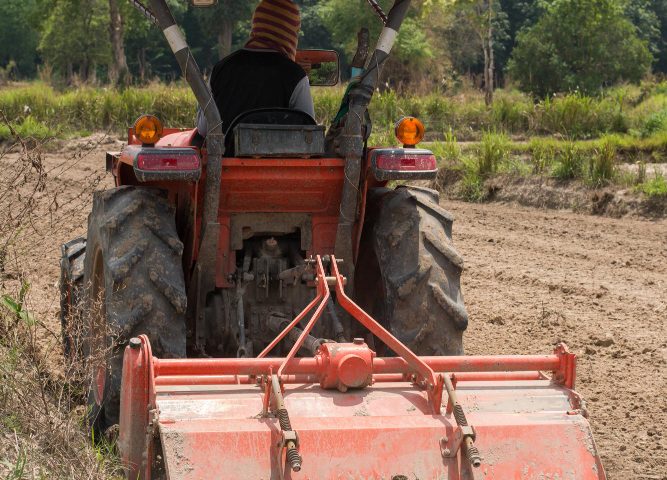 Como as lâminas de tratores de última geração podem dobrar sua produtividade